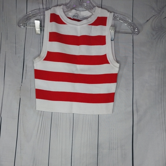 Zara Red and White Sleeveless Striped Top - Picture 1 of 7